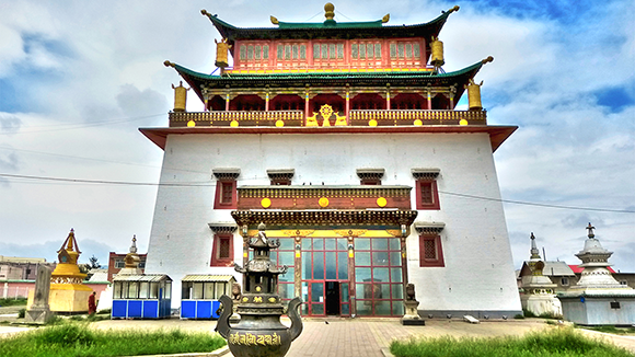 Gandantegchilen Monastery